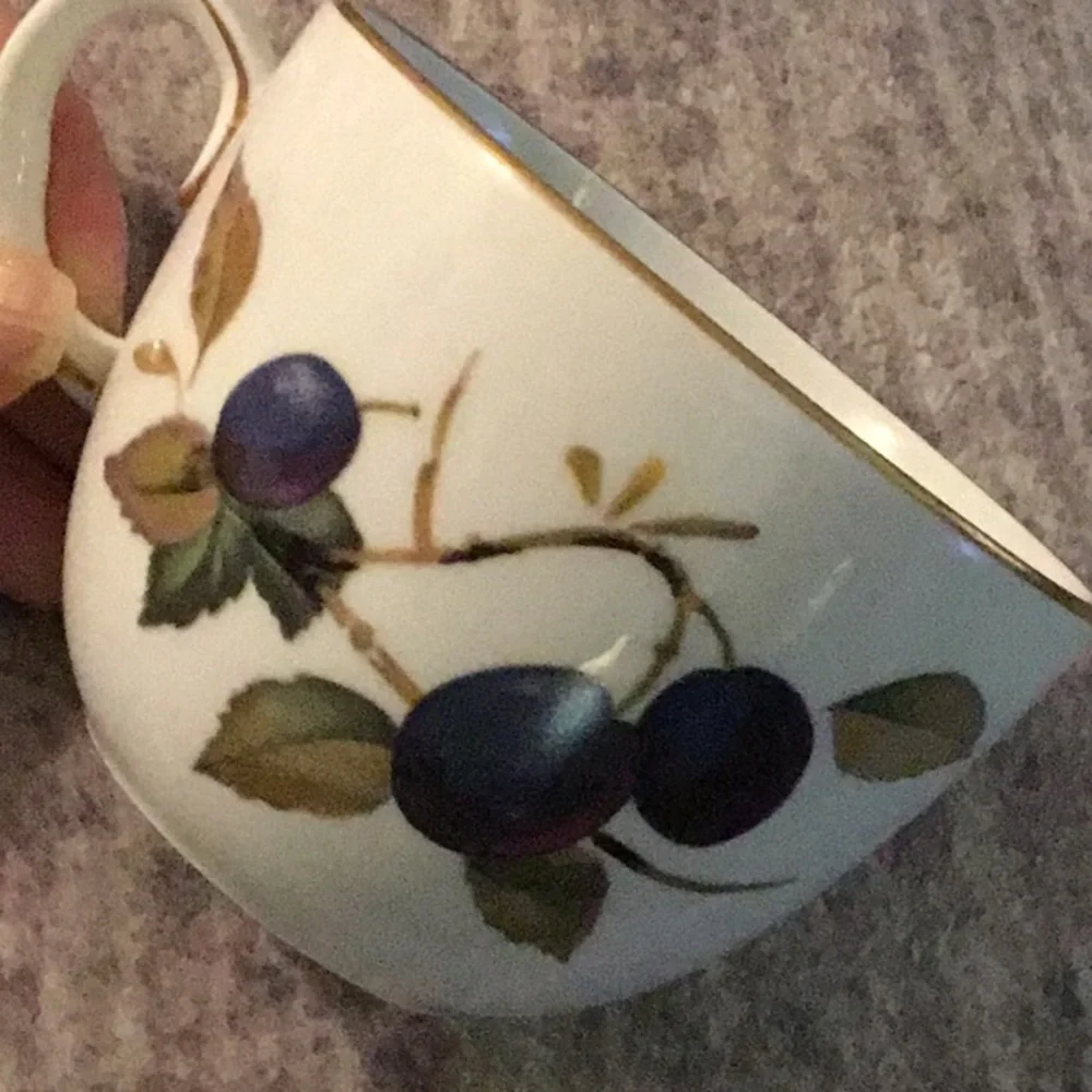 14-1961 Vintage Royal Worcester Evesham Gold - Picture 2 of 3